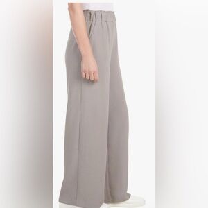 Hilary Radley,‎ size small, color oatmeal